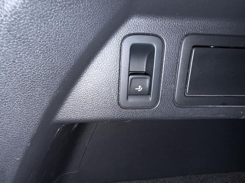Volkswagen Tiguan 2.0TDi 110kW DSG LED - fotka 24 z 25