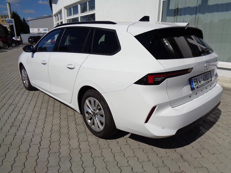 Opel Astra 1,2T SportsTourer,Edition,Komf - fotka 4 z 24