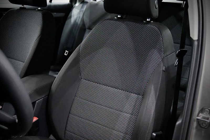 Škoda Octavia 3 Combi 1.2 TSI 77 kW - fotka 12 z 26