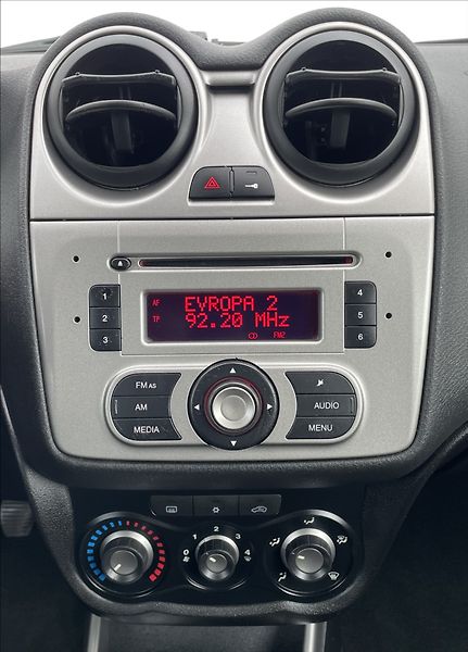 Alfa Romeo MiTo 1,4 i,77kW,Po servisu - fotka 15 z 21