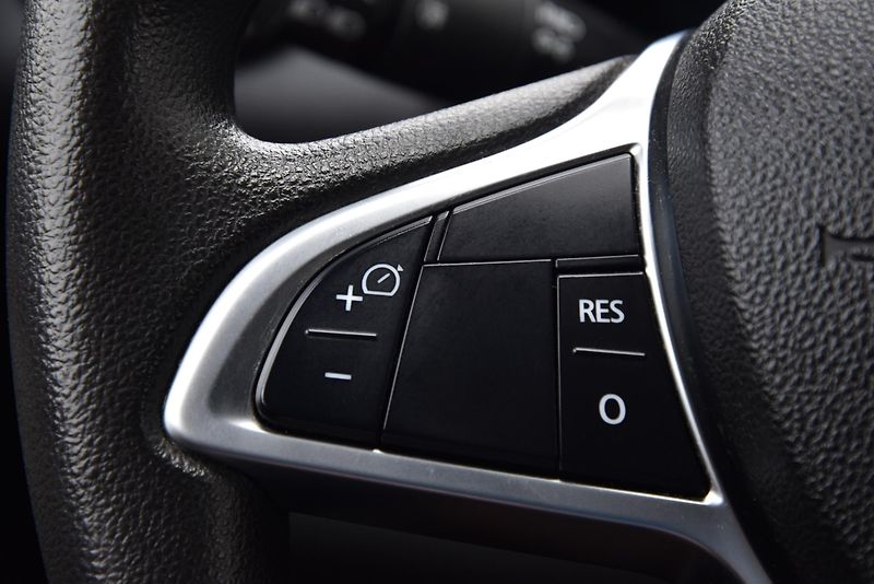 Dacia Spring ELECTRIC 45 (27kWh),NAVI,KŮŽE - fotka 13 z 50