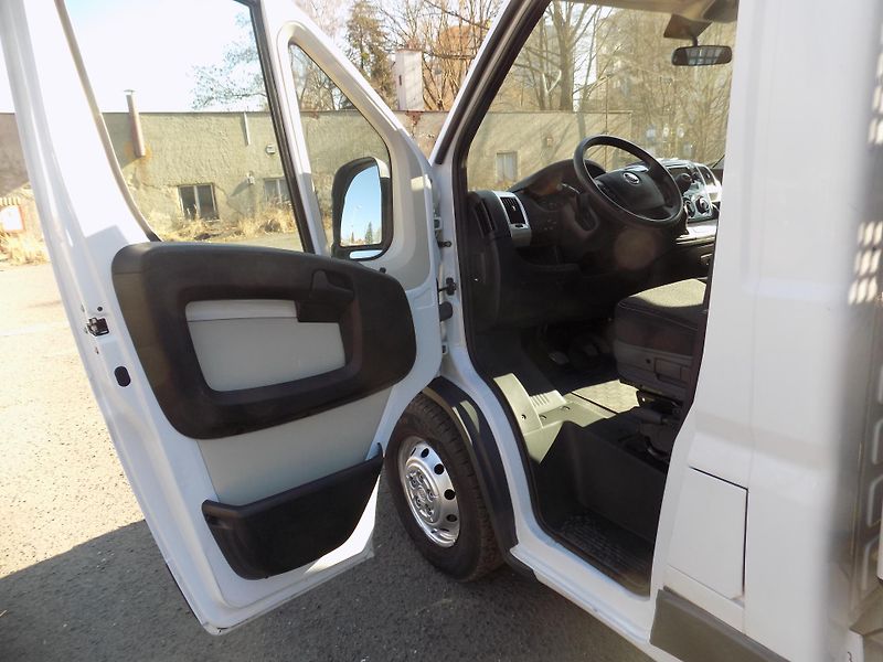 Fiat Ducato (2017) 2,3 96KW VALNIK 4 20M - fotka 13 z 34