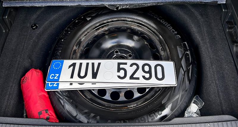 Volkswagen Passat (2021) B8 VARIANT 2.0 TDI DSG 2021 - fotka 7 z 37