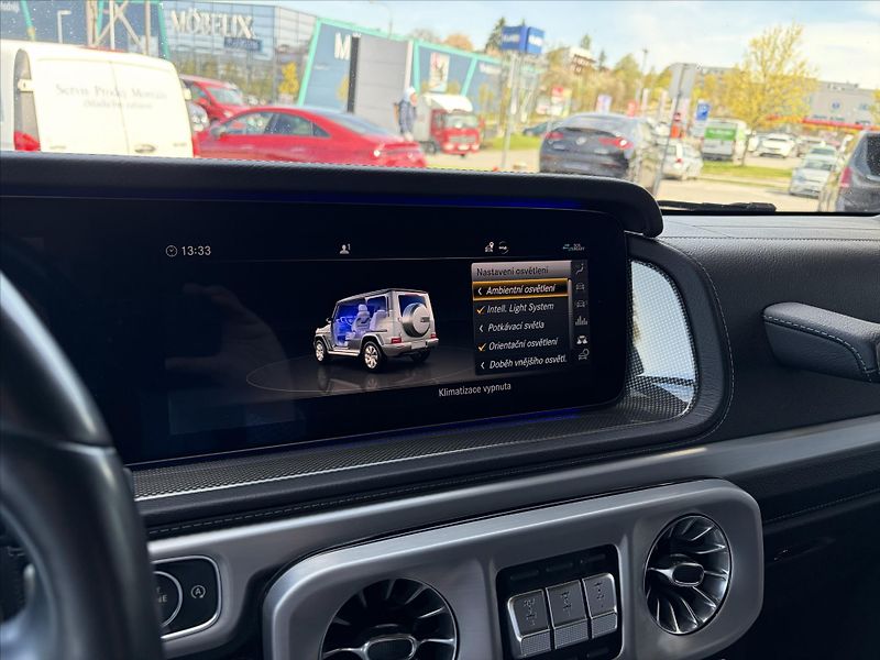 Mercedes-Benz Třídy G G 350d AMG paket - fotka 15 z 32
