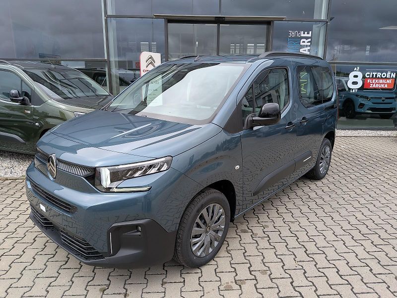 Citroën Berlingo (2026) Plus Petrol 100 Manual - fotka 2 z 12