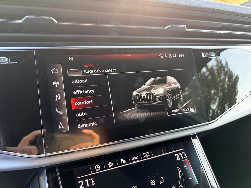 Audi Q7 QUATTRO S-LINE MATRIX NEZ. TOP - fotka 43 z 64