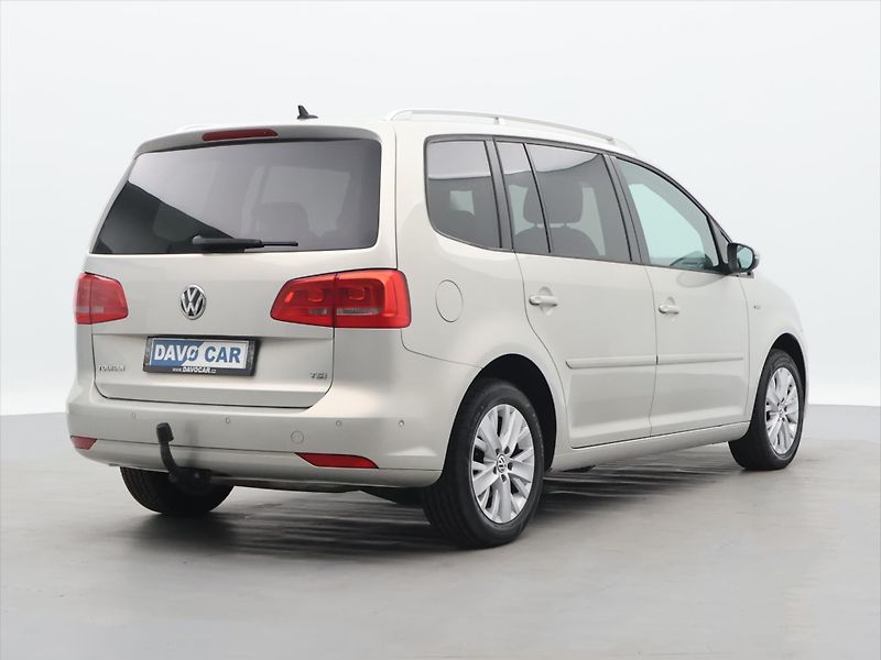 Volkswagen Touran 1.4 TSI 103KW Comfortline Tažn - fotka 7 z 27