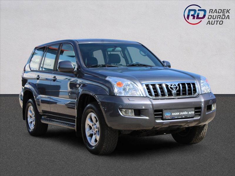 Toyota Land Cruiser 3,0 D-4D  ČR,4x4,AUTOMAT,8MÍST - fotka 3 z 28