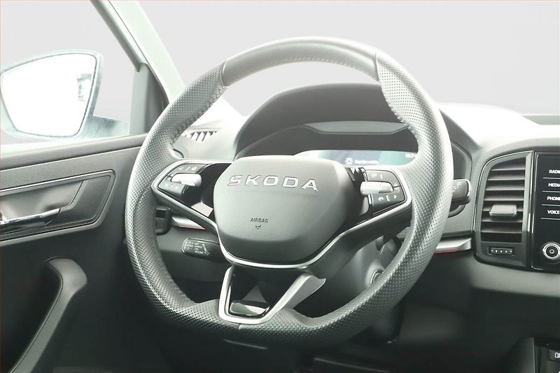 Škoda Karoq (2025) 2.0 TDI, DRIVE, DPH, AUTOMAT - fotka 12 z 16