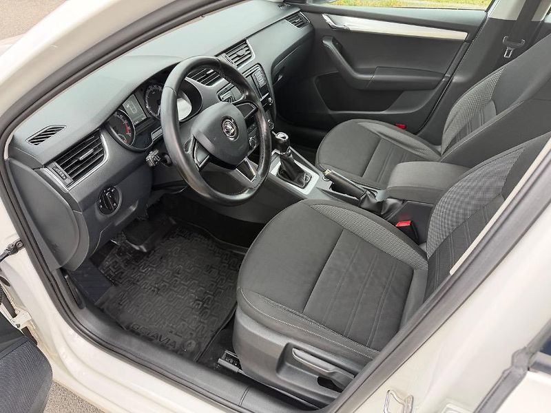 Škoda Octavia (2017) - fotka 11 z 14
