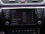 Škoda Superb 2,0 TDI 110kW Style CZ - náhled 26