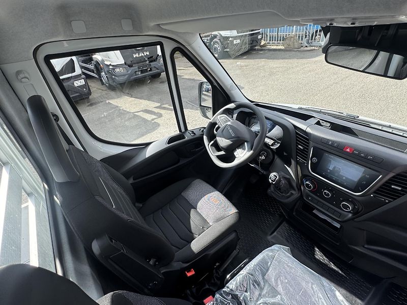 Iveco Daily (2026) 35C16* SKLÁPĚČ S3 NA 4TUNY - fotka 27 z 30