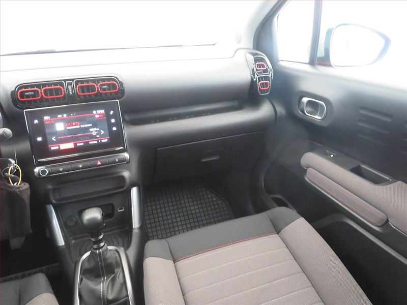 Citroën C3 Aircross (2020) Shine 1.2 PureTech, Serv.kniha - fotka 8 z 15