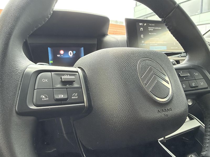 Citroën C4 (2025) PLUS PureTech 130k EAT8 - fotka 15 z 37
