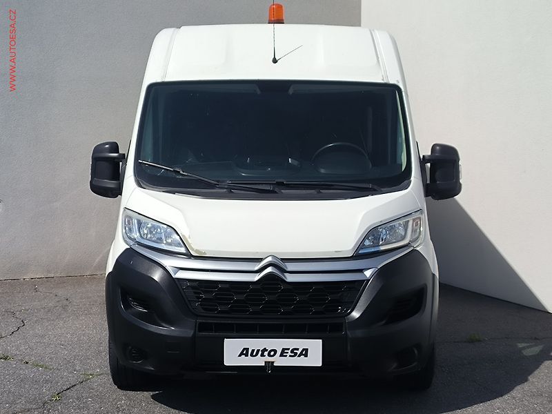 Citroën Jumper (2018) 2.0HDi L3H2 6míst, ČR, AC - fotka 2 z 17