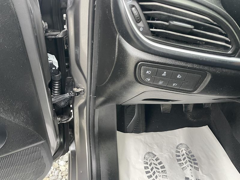 Fiat Tipo 1.4Ti-JET 120PS LPG LOUNGE TOP - fotka 168 z 187