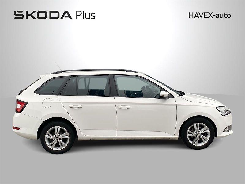 Škoda Fabia (2022) Combi 1.0 TSI Ambition Plus - fotka 29 z 30