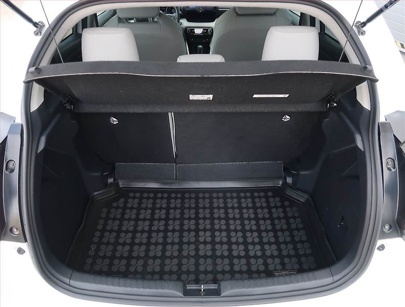 Toyota Yaris (2022) Executive 1.5 VVT-i Hybrid - fotka 14 z 21