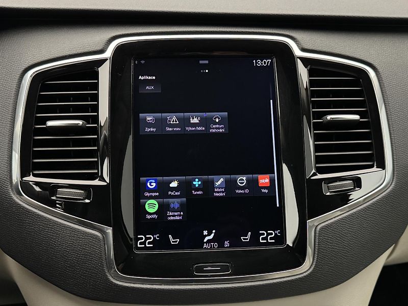 Volvo XC90 D5 AWD INSCRIPTION AUT CZ - fotka 25 z 32