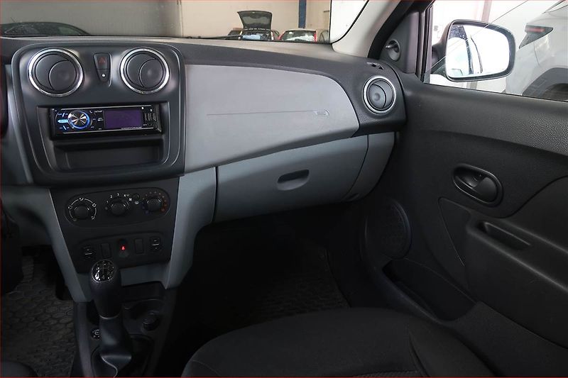 Dacia Sandero (2013) 1.2 16V LPG, LPG, po STK - fotka 8 z 13