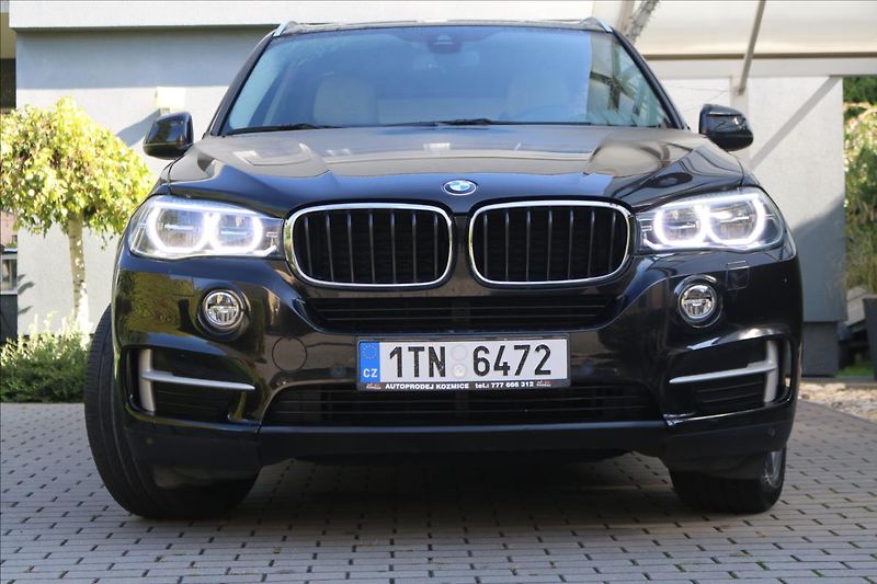 BMW X5 2,0 xDrive25d,ČR, 1. Majitel - fotka 2 z 59