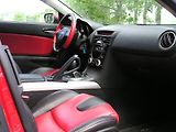 Středový panel obsahuje ovládání audiosoustavy a klimatizace - vše plně funkční s jednoduchým ovládáním
