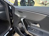 Mercedes-Benz CLA 180d - náhled 20