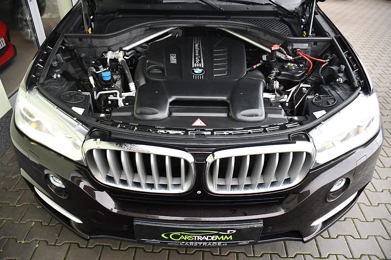 BMW X5 xDrive40d  K360°ACC ČR - fotka 37 z 38