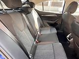 Škoda Octavia 2.0 TDI DSG Style, 1.majitel - náhled 25