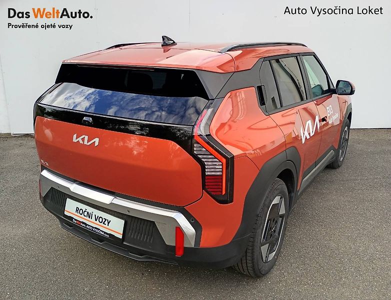 Kia EV3 (2024) EARTH 150 kW, bat.81,4 kW - fotka 2 z 28