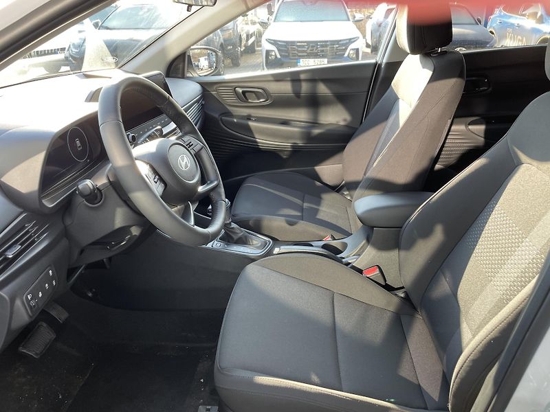 Hyundai i20 26 1,0 T-GDI DCT SMART - fotka 13 z 28