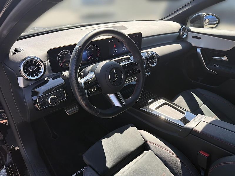 Mercedes-Benz Třídy A A 200, 1. majitel, CZ - fotka 9 z 16