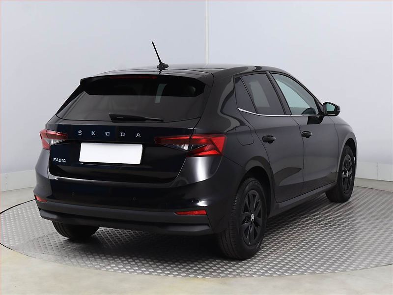 Škoda Fabia (2024) 1.0 TSI - fotka 5 z 18