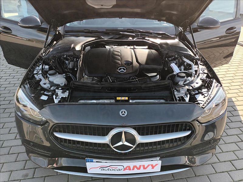 Mercedes-Benz Třídy C 2,0 220d,147kW,ČR,NAVI,360, - fotka 24 z 38
