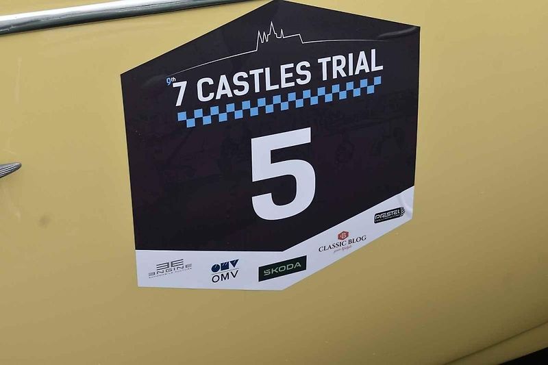 Mokro, zima a náročné silnice. Takový byl letošní ročník setinové rally 7 Castles Trial