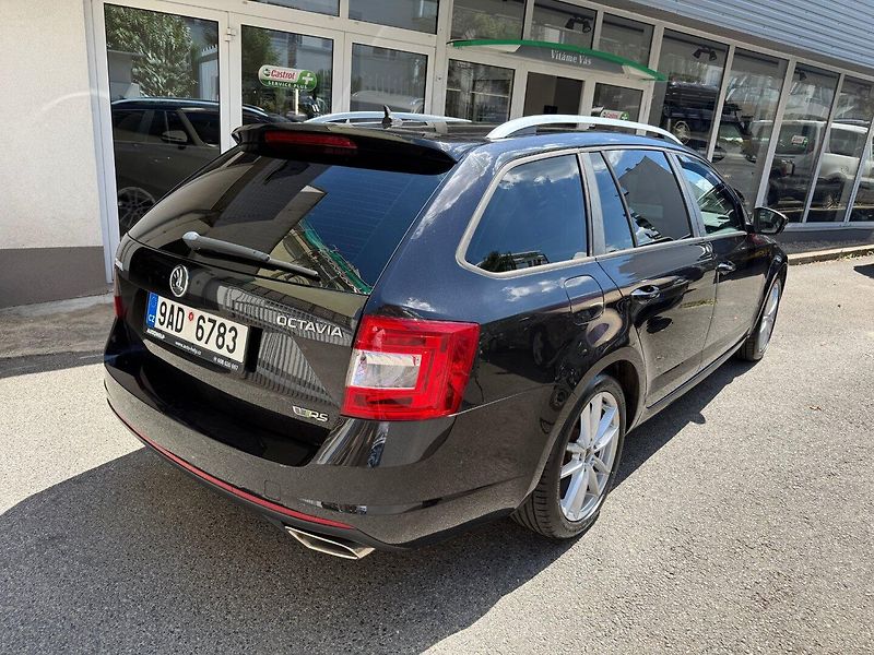 Škoda Octavia (2014) RS 2.0 TDI 135 kW - fotka 4 z 28