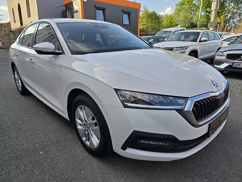 Škoda Octavia (2022) 2,0TDI 85kW 1.Maj. ČR LED NAVI - fotka 2 z 44