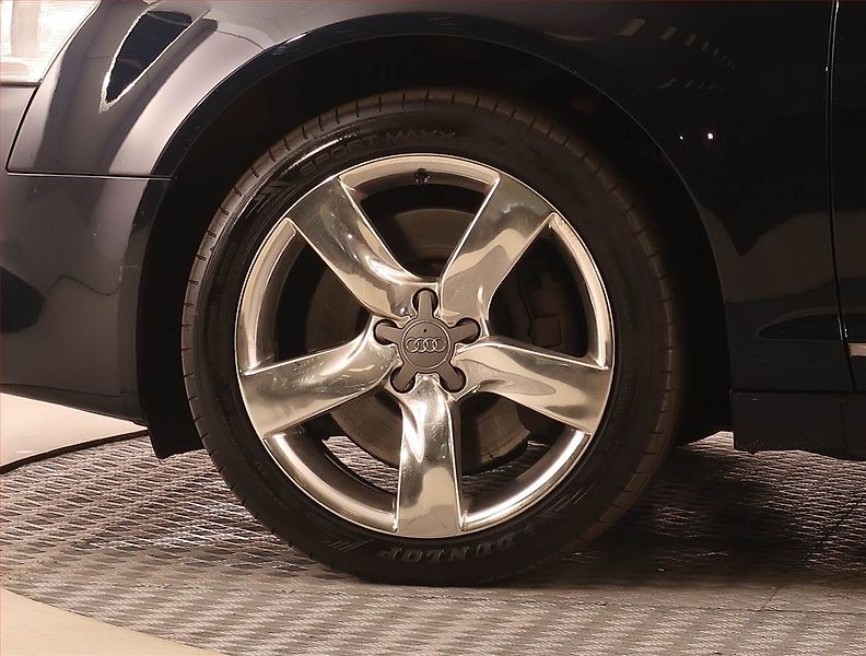 Audi A6 (2010) 3.0 TFSI, 4X4, Automat - fotka 15 z 29