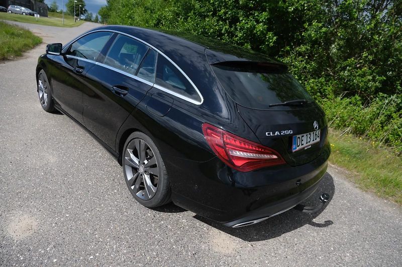 Mercedes-Benz CLA 200 1.6i AUTOMAT, FACELIFT - fotka 3 z 9