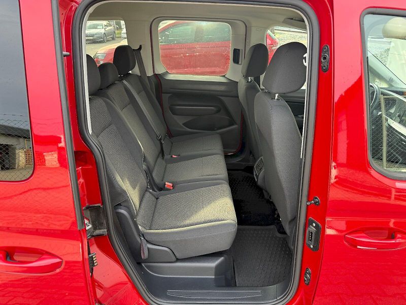 Volkswagen Caddy (2021) 1.5 TSi 84 kW - fotka 18 z 20