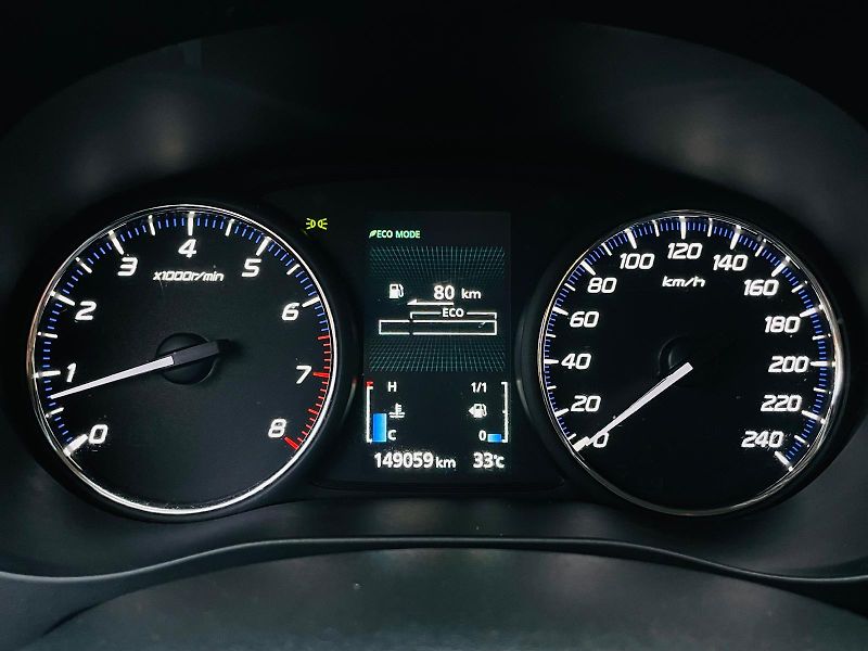 Mitsubishi Outlander 2.0i 1.MAJITEL KAMERA TAŽNÉ - fotka 41 z 43