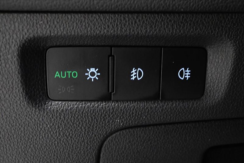 Škoda Octavia 2,0 TDI 110KW DSG STYLE Záruka - fotka 28 z 34