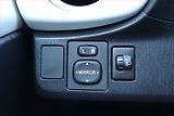 Toyota Yaris (2014) 1.33 Dual VVT-i, Tempomat - náhled 22