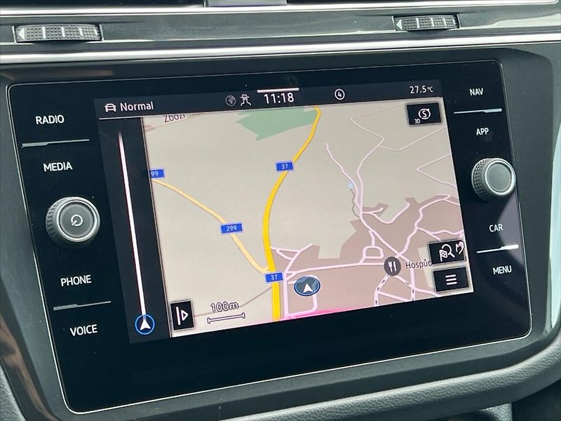 Volkswagen Tiguan 2,0 TDi 147 kW 7DSG 4MOTION EL - fotka 23 z 32
