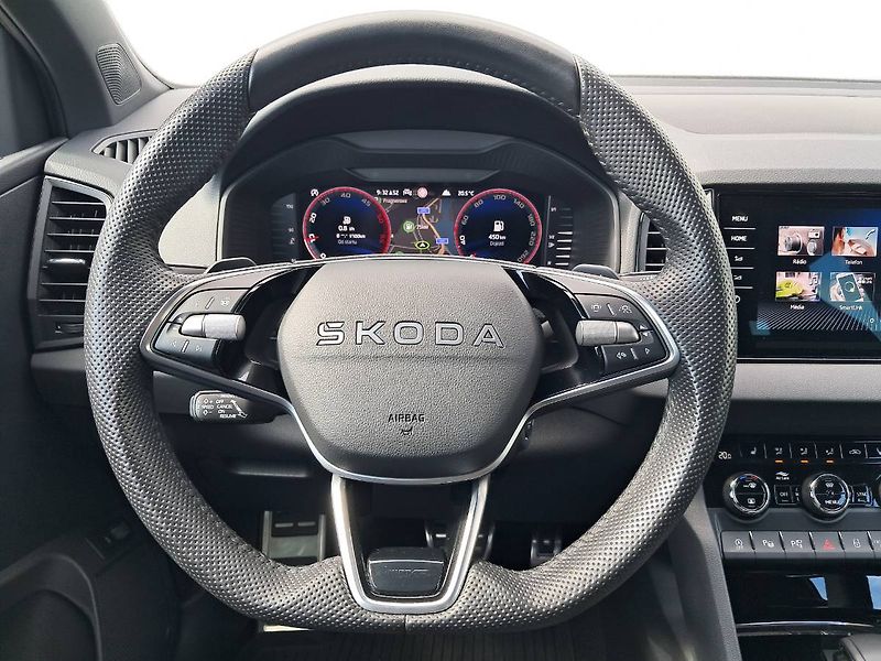 Škoda Karoq (2025) SportLine TDI 110KW 4x4 / 2.0 - fotka 6 z 29