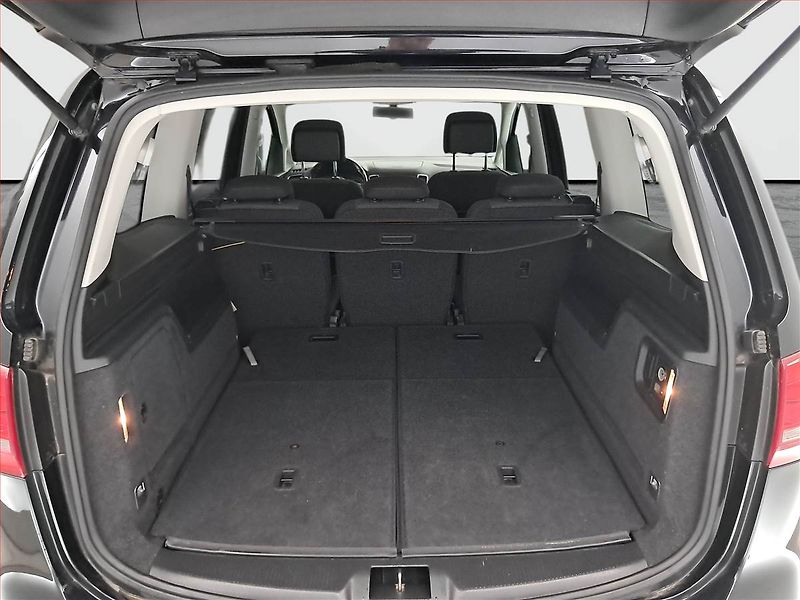 Volkswagen Sharan (2012) 2.0 TDI, 7 míst, Serv.kniha - fotka 13 z 22
