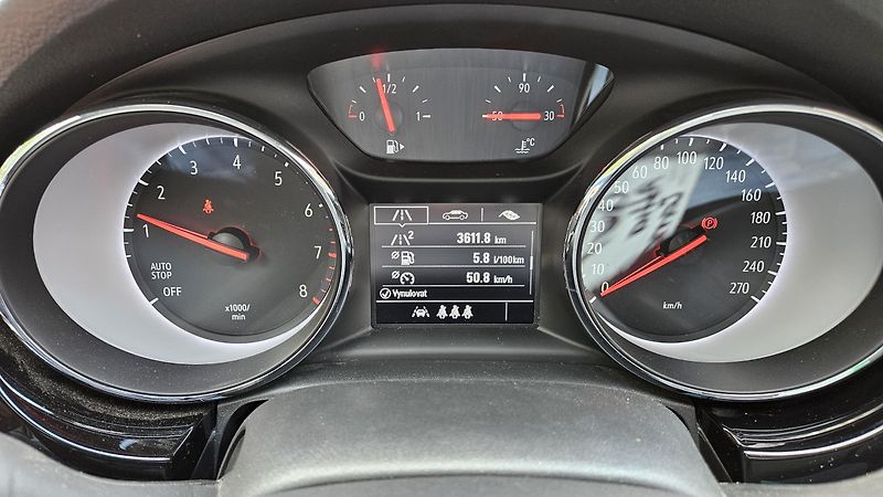 Opel Astra (2021) 1.2i Turbo 81kW  Elegance - fotka 18 z 37