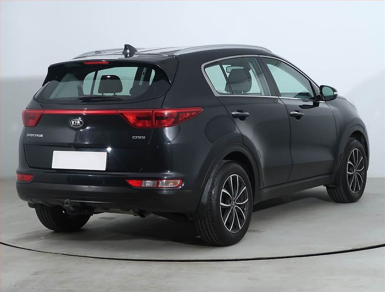 Kia Sportage (2016) 1.7 CRDi, ČR,1.maj, Serv.kniha - fotka 5 z 22