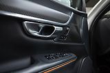 Volvo V90 Cross Country 2.0 140 kW - náhled 24