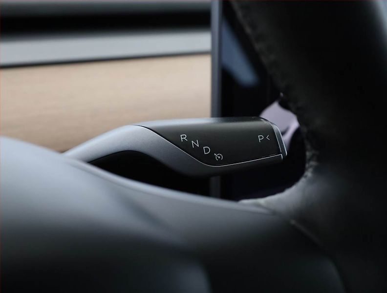 Tesla Model 3 (2020) Long Range 4WD 78kWh, SoH 81% - fotka 16 z 22